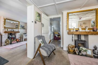 house - semi-detached for sale main road