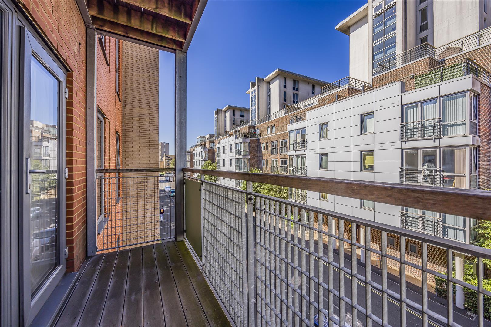 apartment for sale cross street