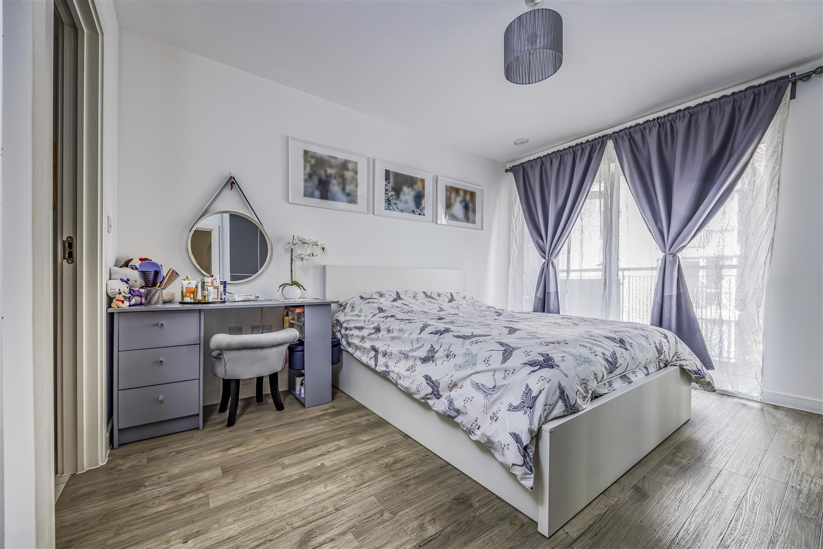 apartment for sale cross street