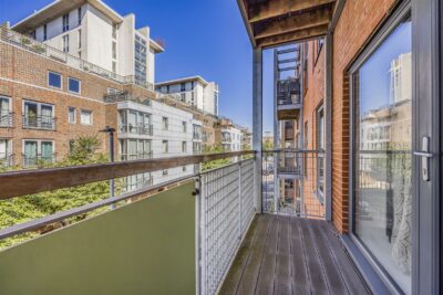 apartment for sale cross street