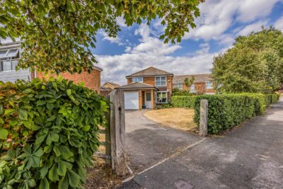house for sale bracklesham road