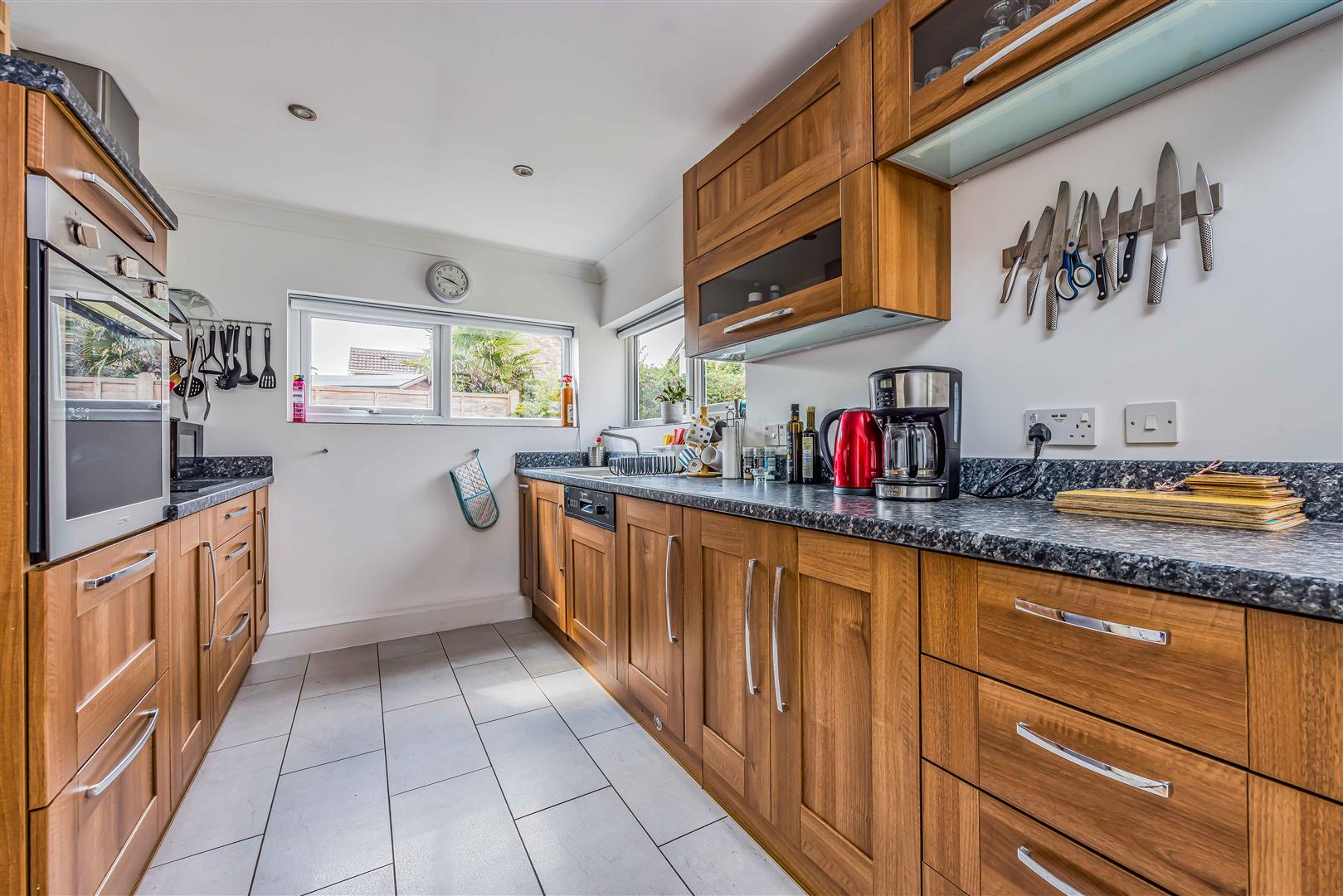 house for sale bracklesham road