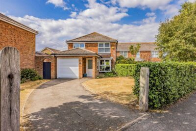 house for sale bracklesham road