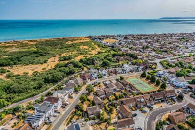 house for sale bracklesham road