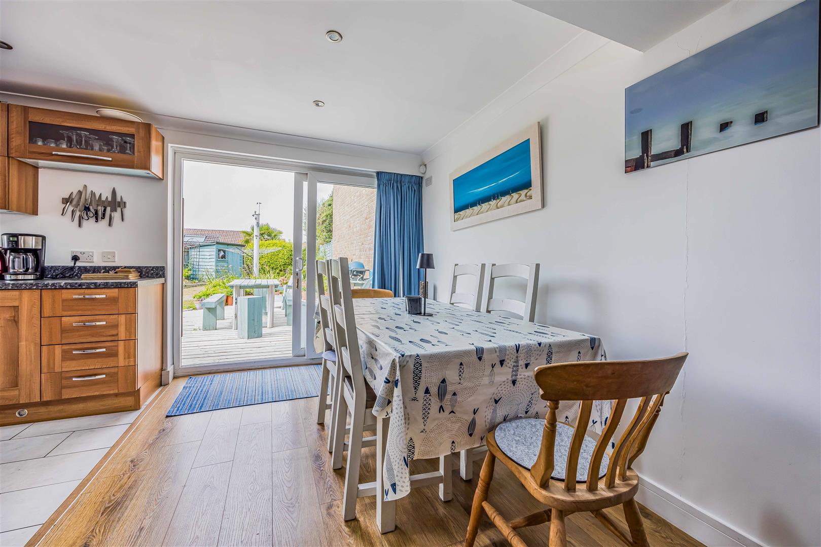 house for sale bracklesham road