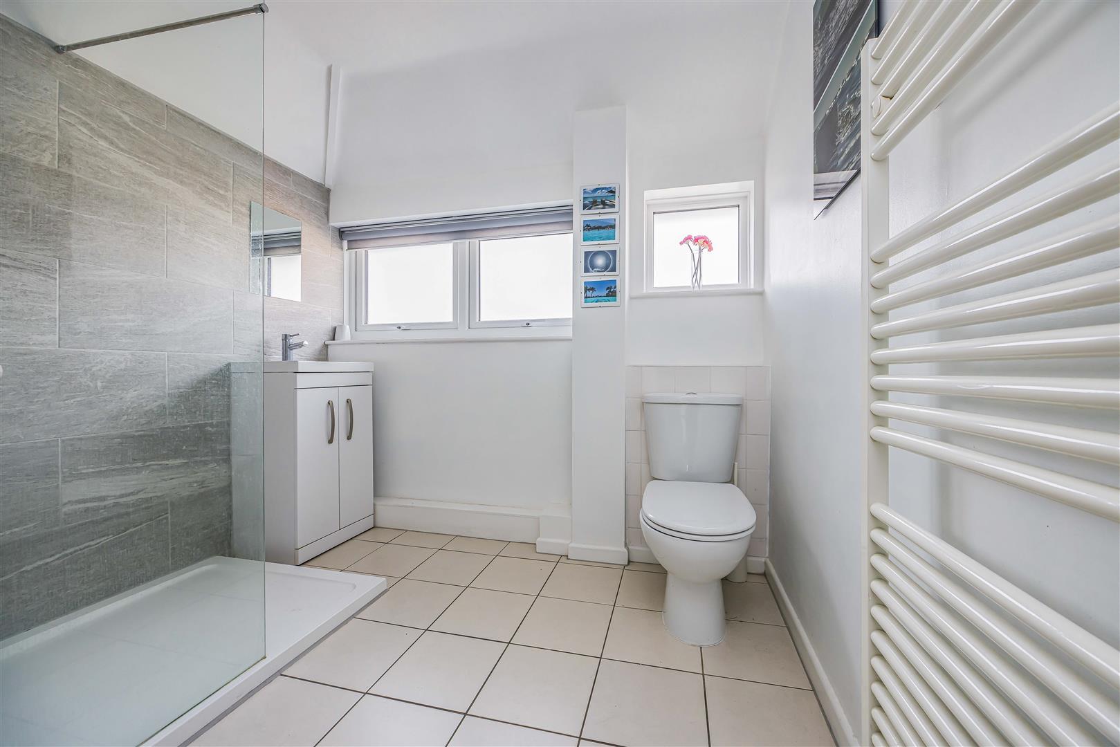 house for sale bracklesham road