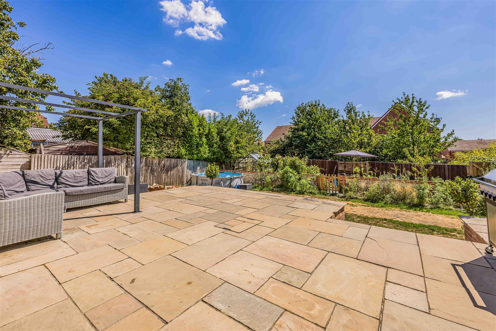 house for sale arundel road