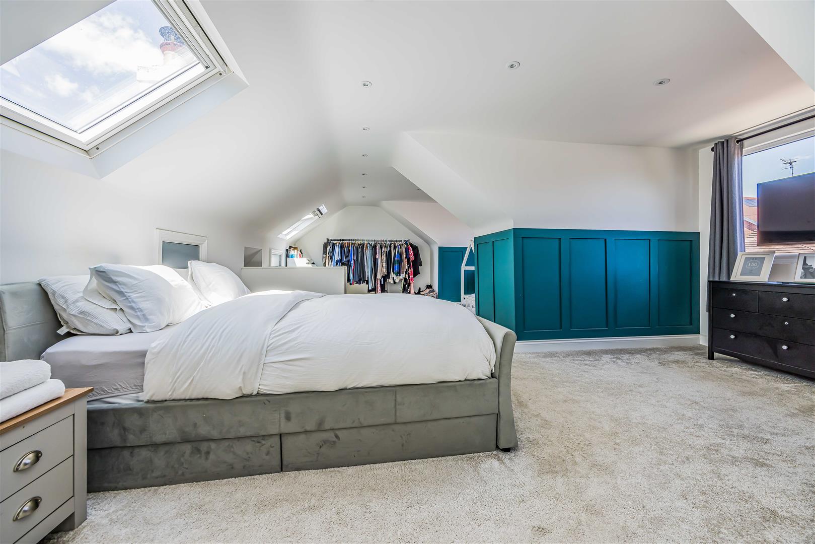 house for sale arundel road