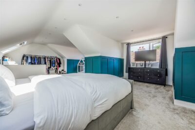 house for sale arundel road