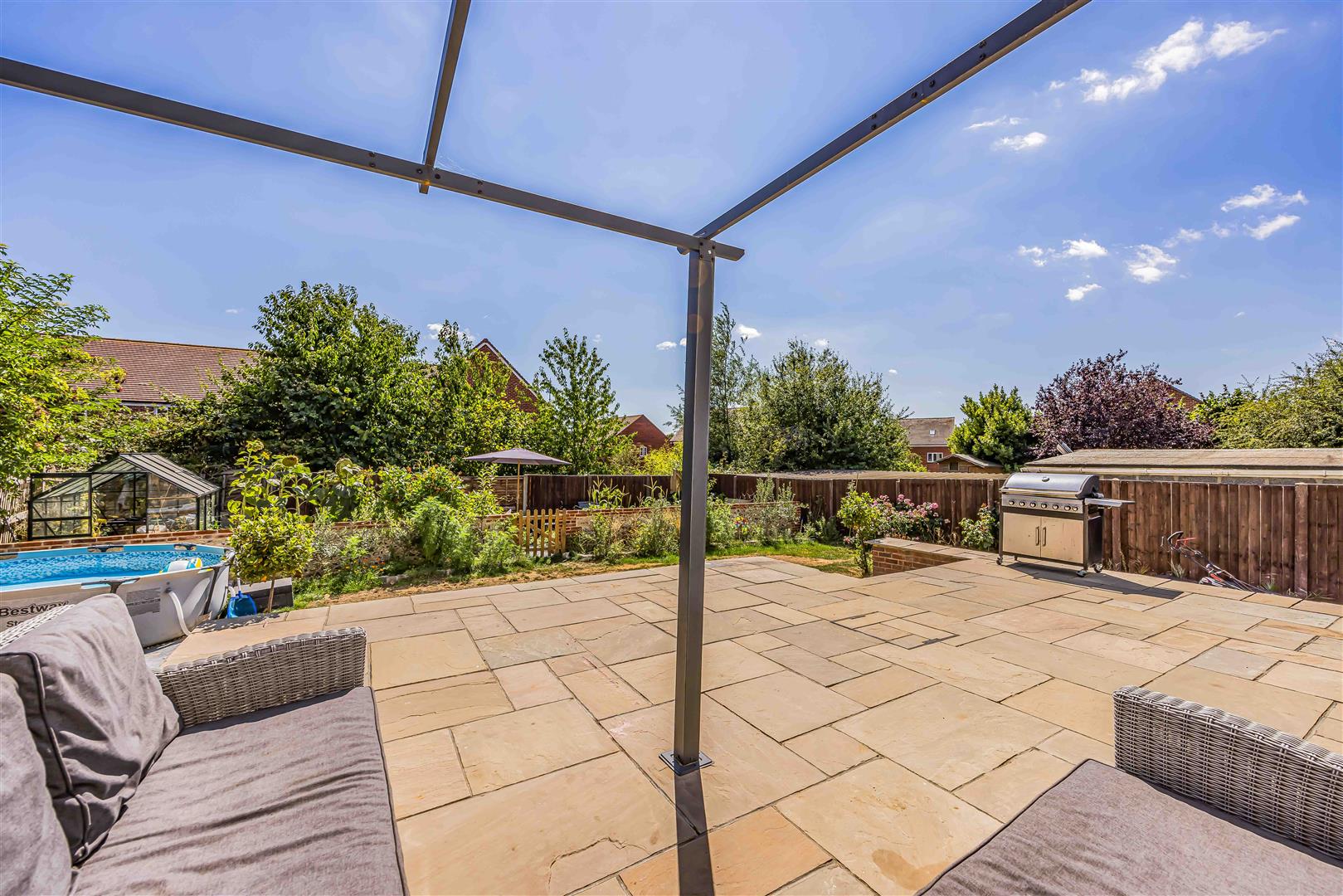 house for sale arundel road