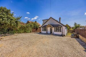 house for sale arundel road