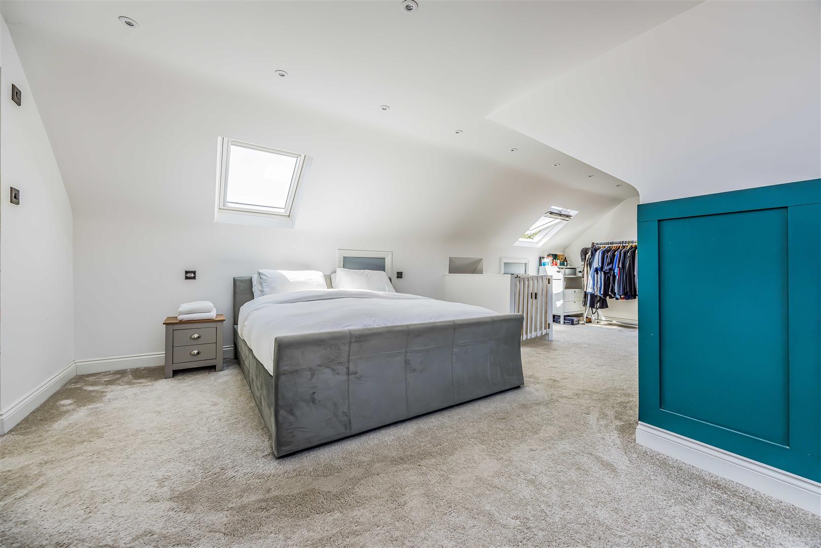 house for sale arundel road