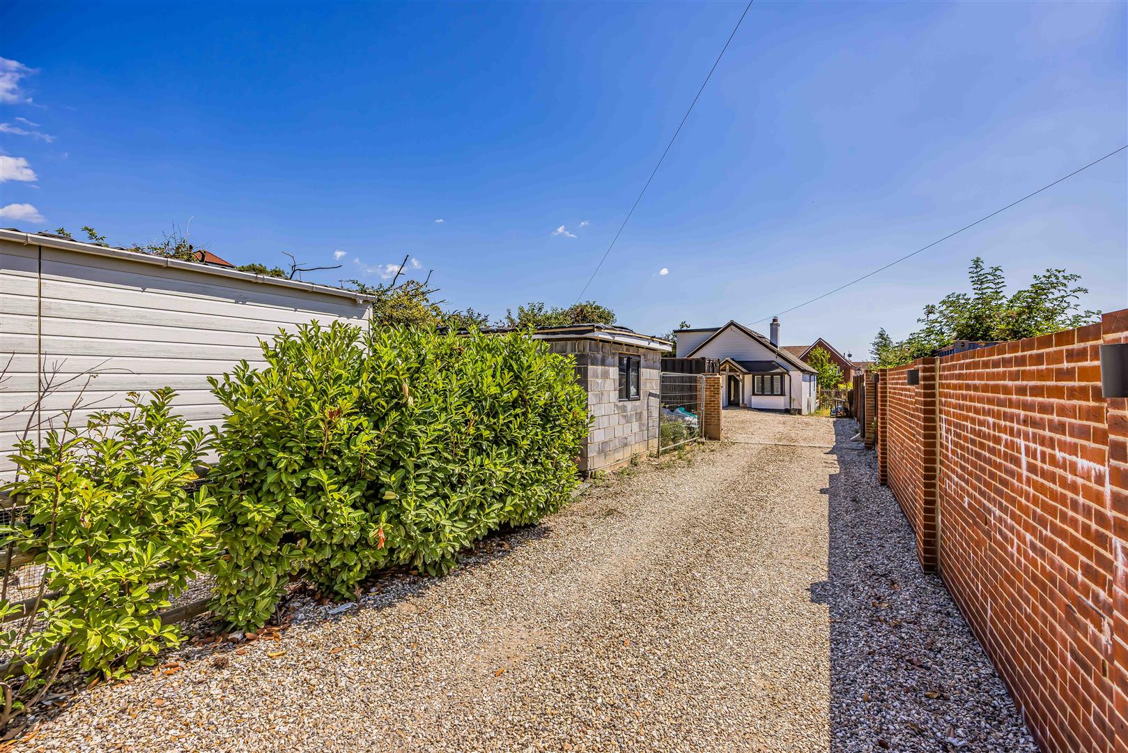 house for sale arundel road