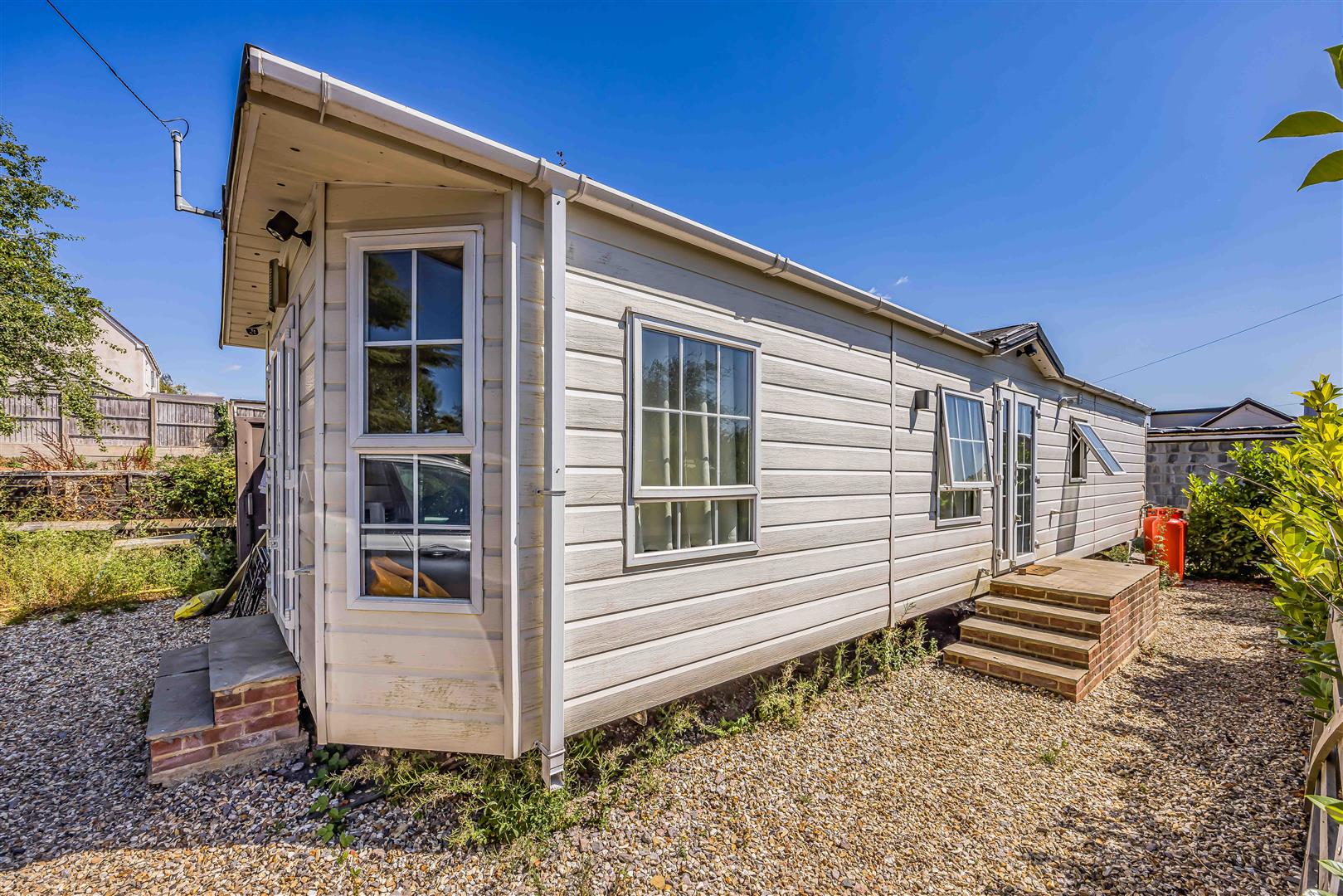 house for sale arundel road