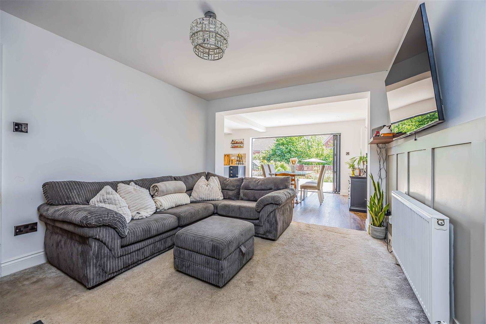 house for sale arundel road
