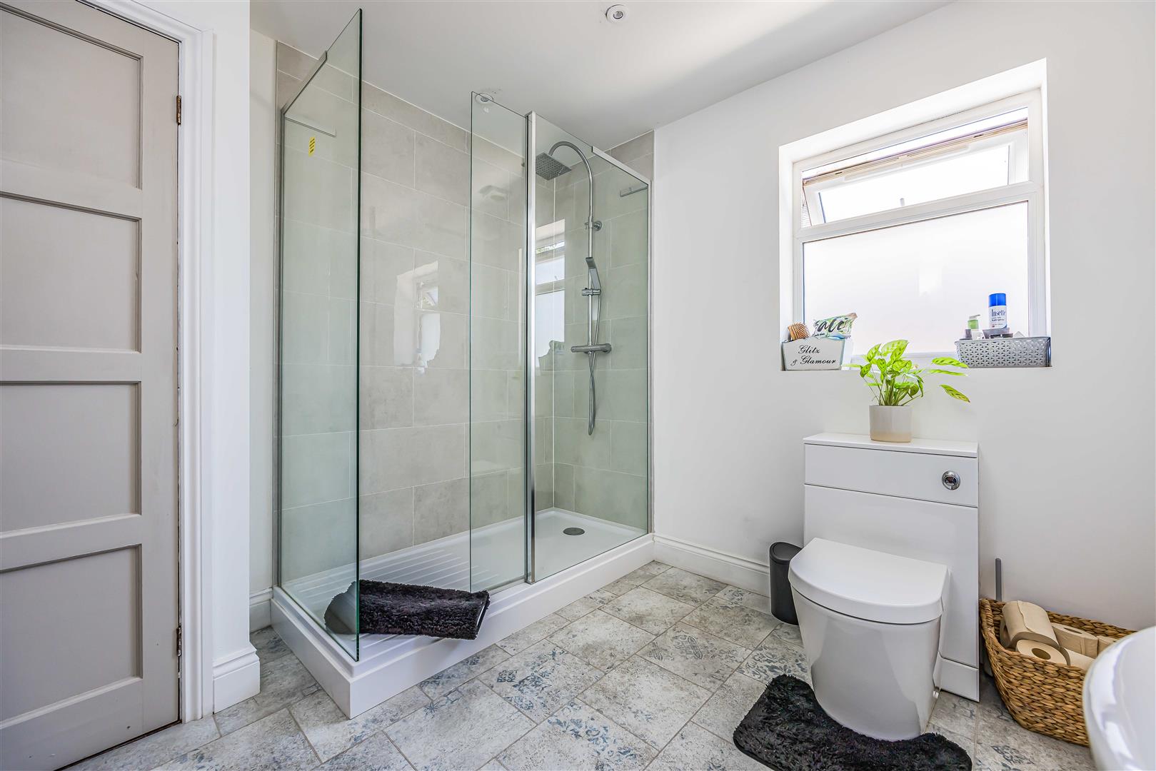 house for sale arundel road
