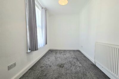 house for rent worsley street