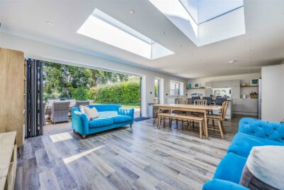 house - detached for sale morshead crescent