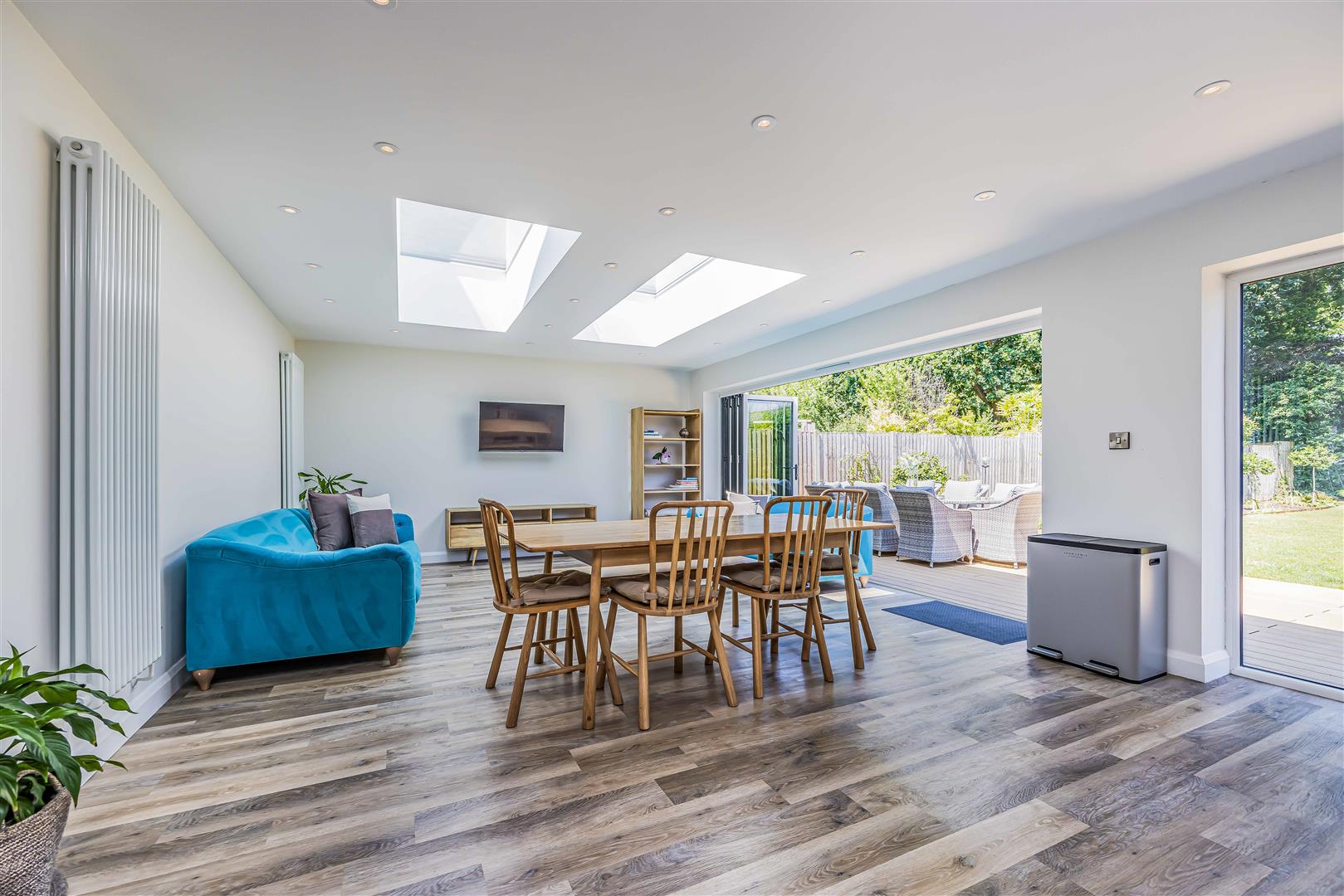 house - detached for sale morshead crescent