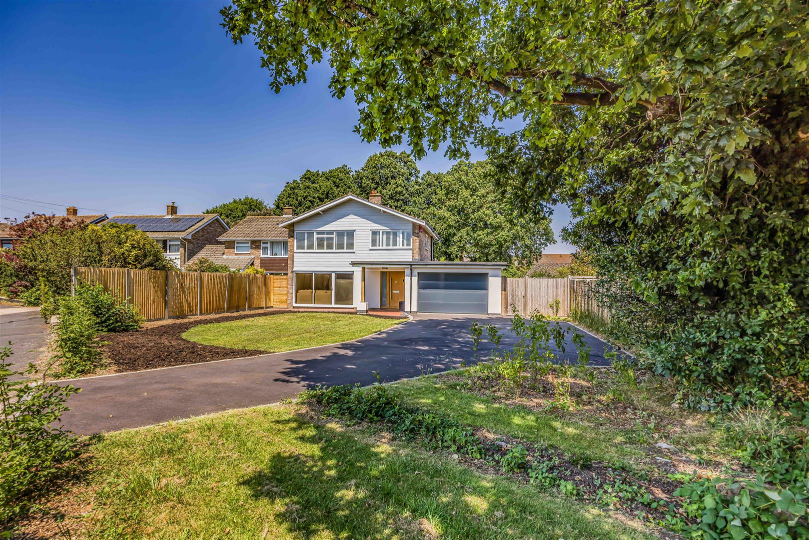 house - detached for sale morshead crescent