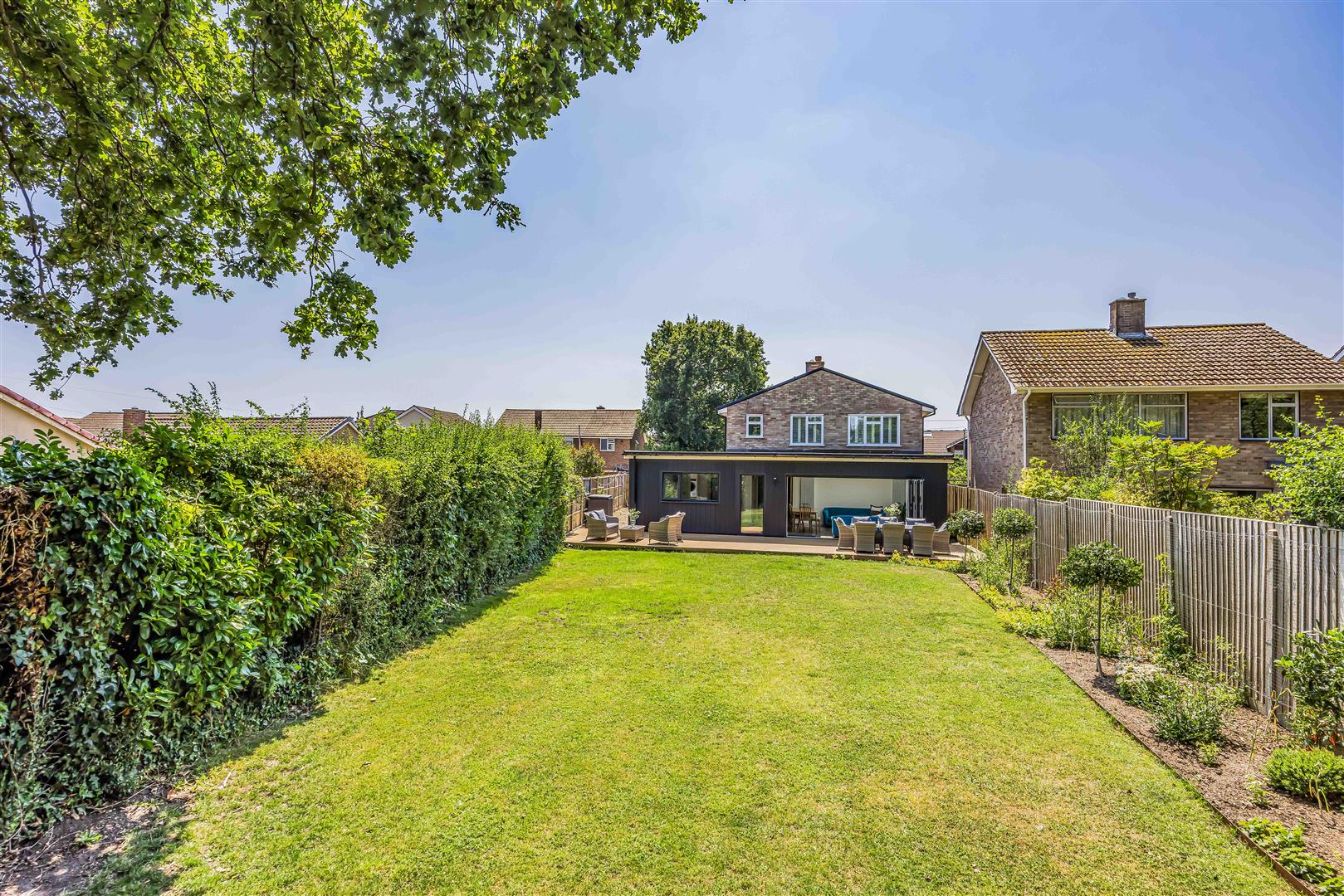 house - detached for sale morshead crescent