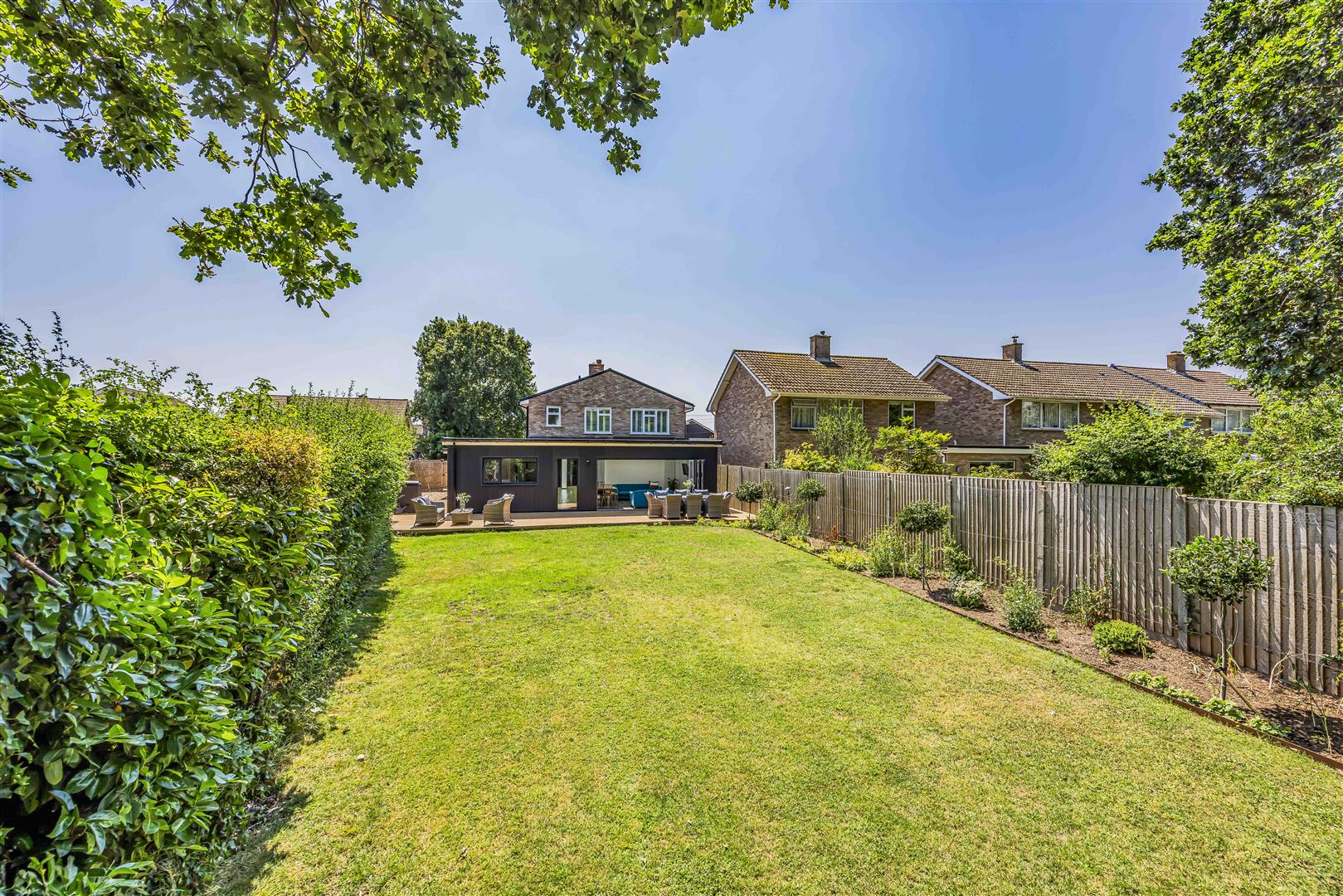 house - detached for sale morshead crescent