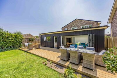 house - detached for sale morshead crescent