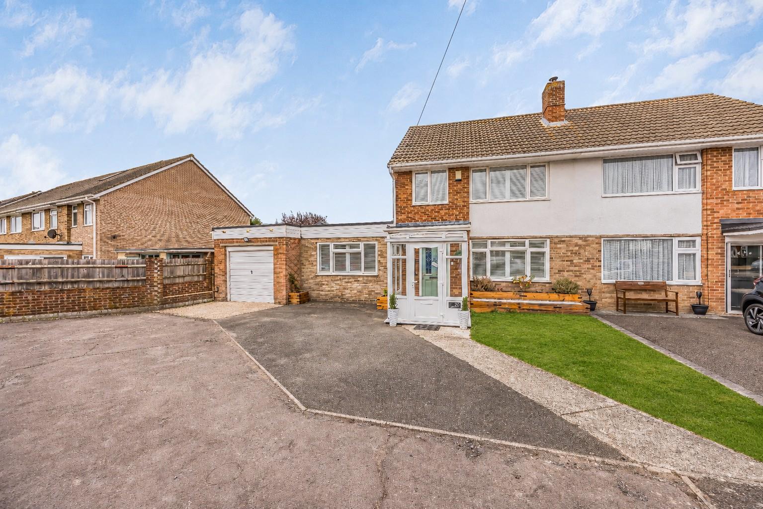 house - semi-detached for sale glenwood road