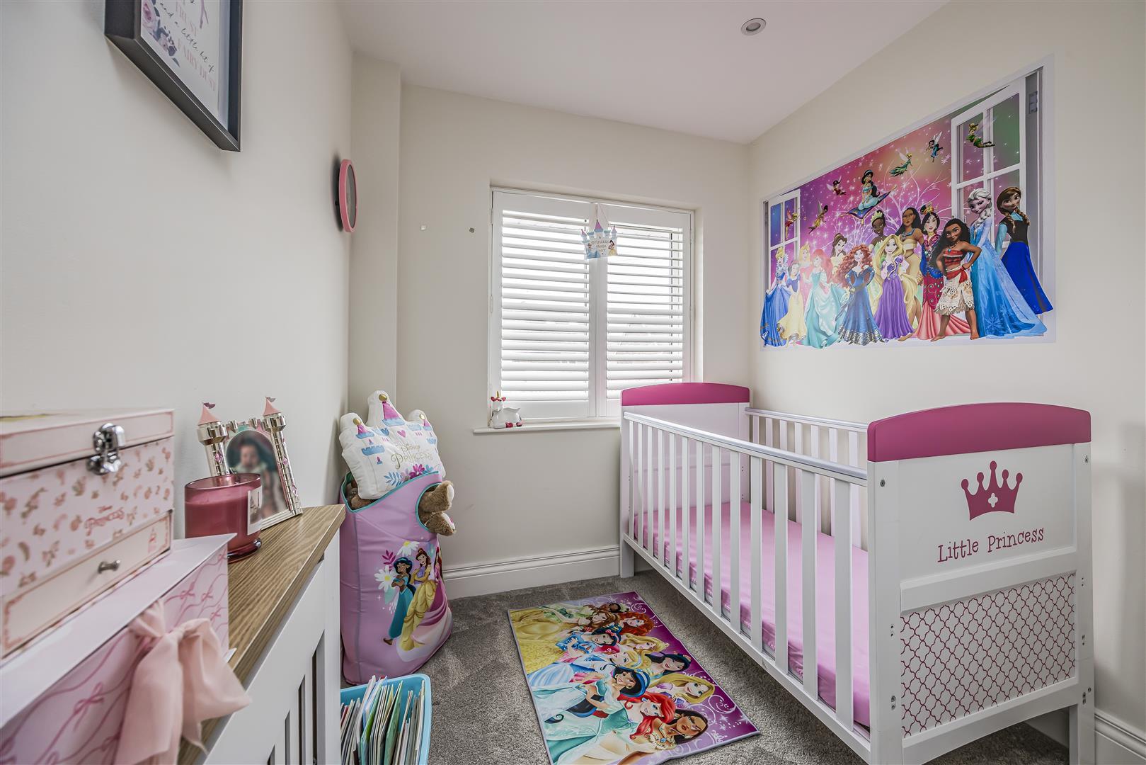 house - semi-detached for sale glenwood road