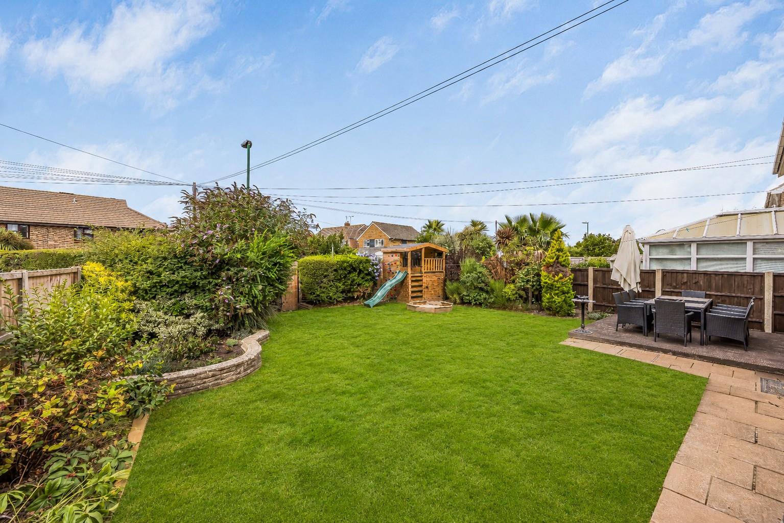 house - semi-detached for sale glenwood road