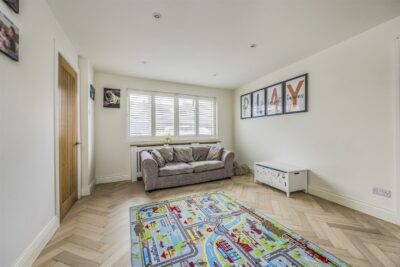 house - semi-detached for sale glenwood road