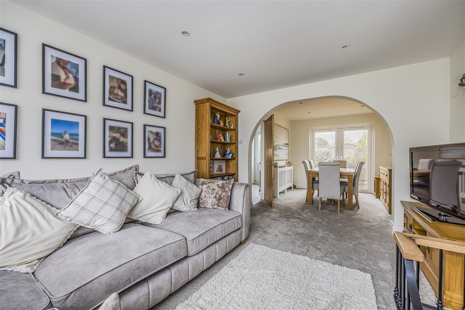 house - semi-detached for sale glenwood road