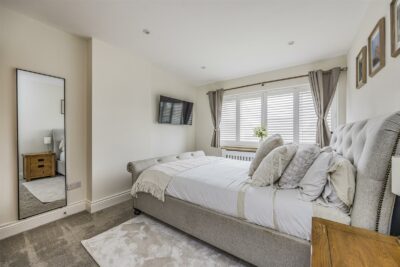 house - semi-detached for sale glenwood road