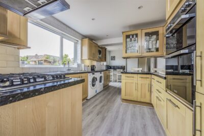 house - semi-detached for sale glenwood road