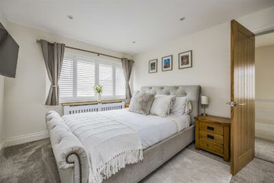 house - semi-detached for sale glenwood road