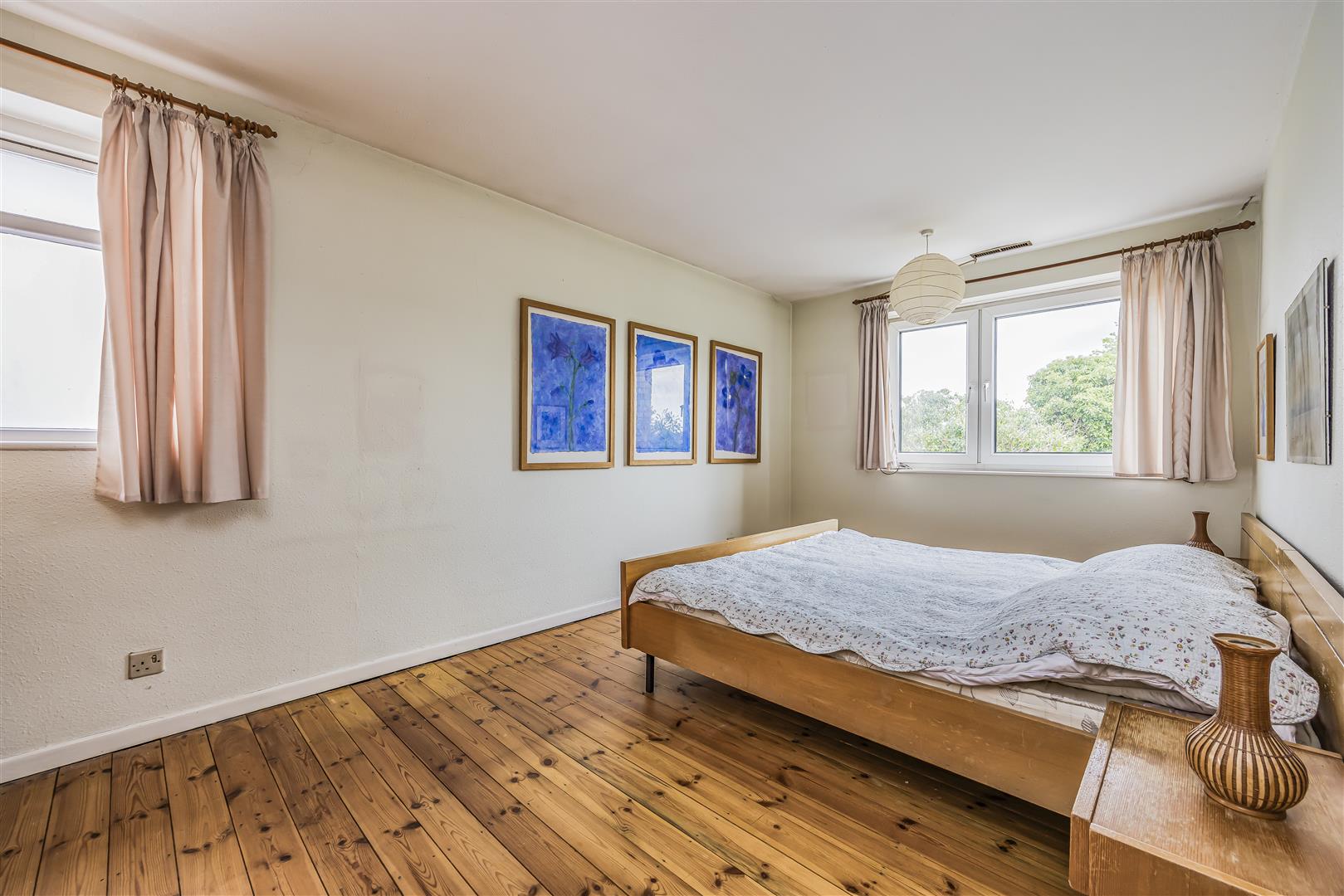 house - detached for sale beach road