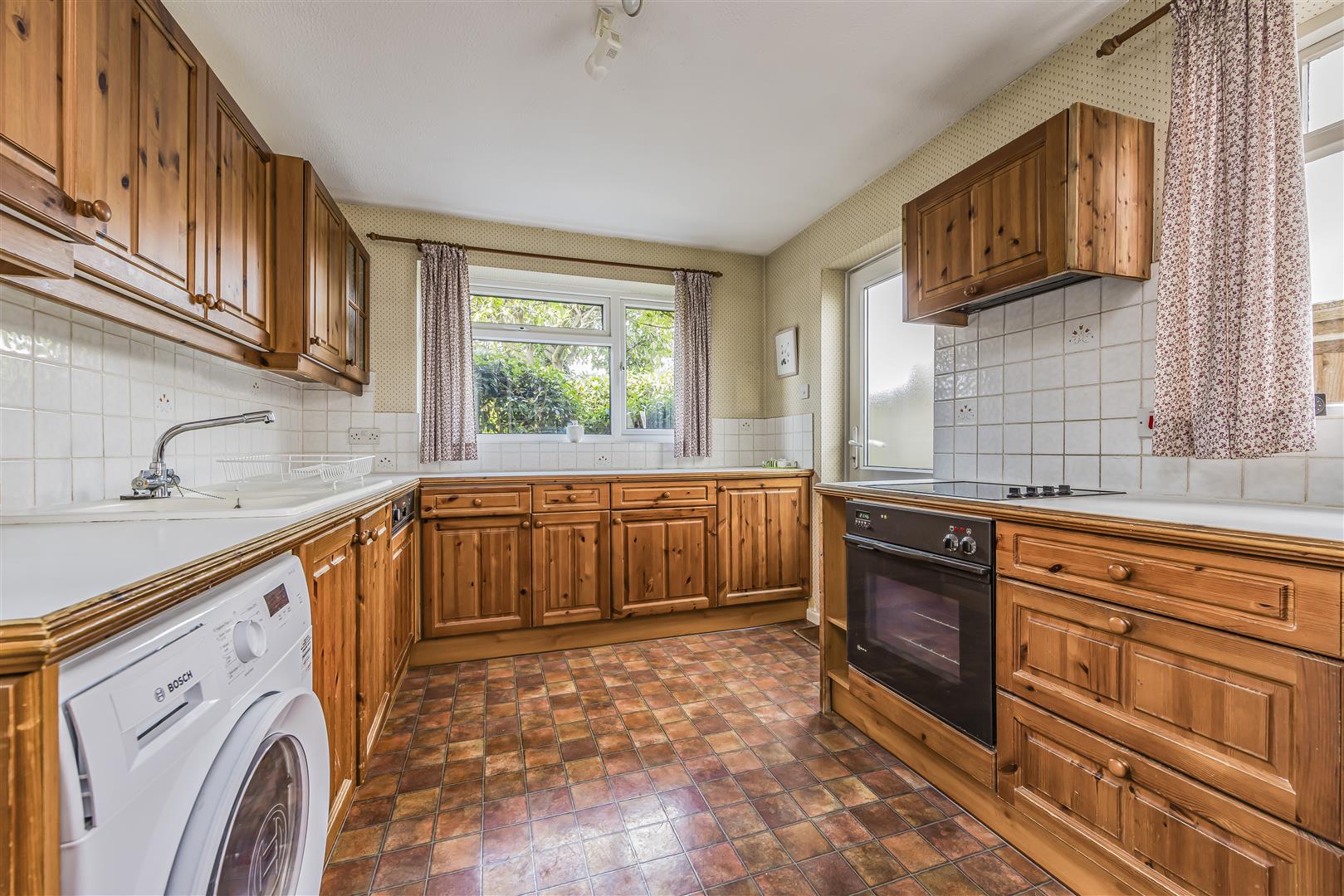 house - detached for sale beach road
