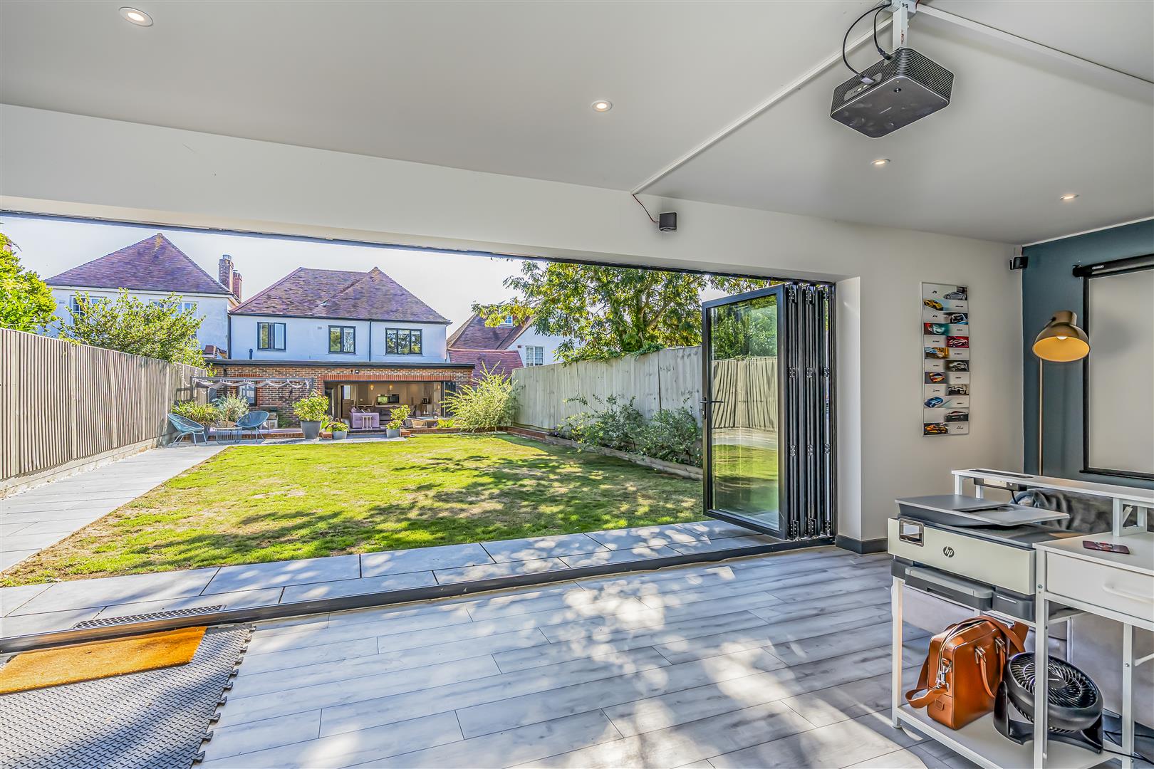 house - detached for sale brecon avenue