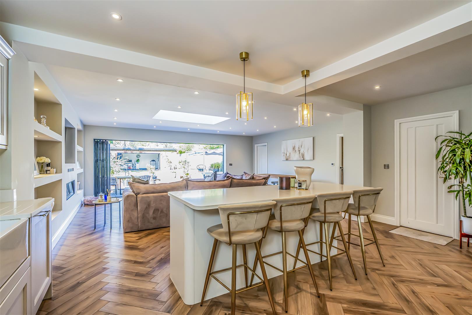 house - detached for sale brecon avenue