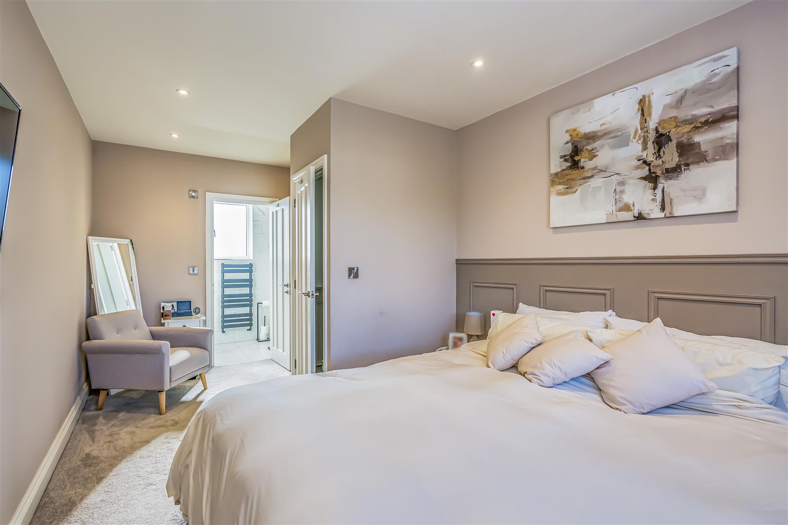 house - detached for sale brecon avenue