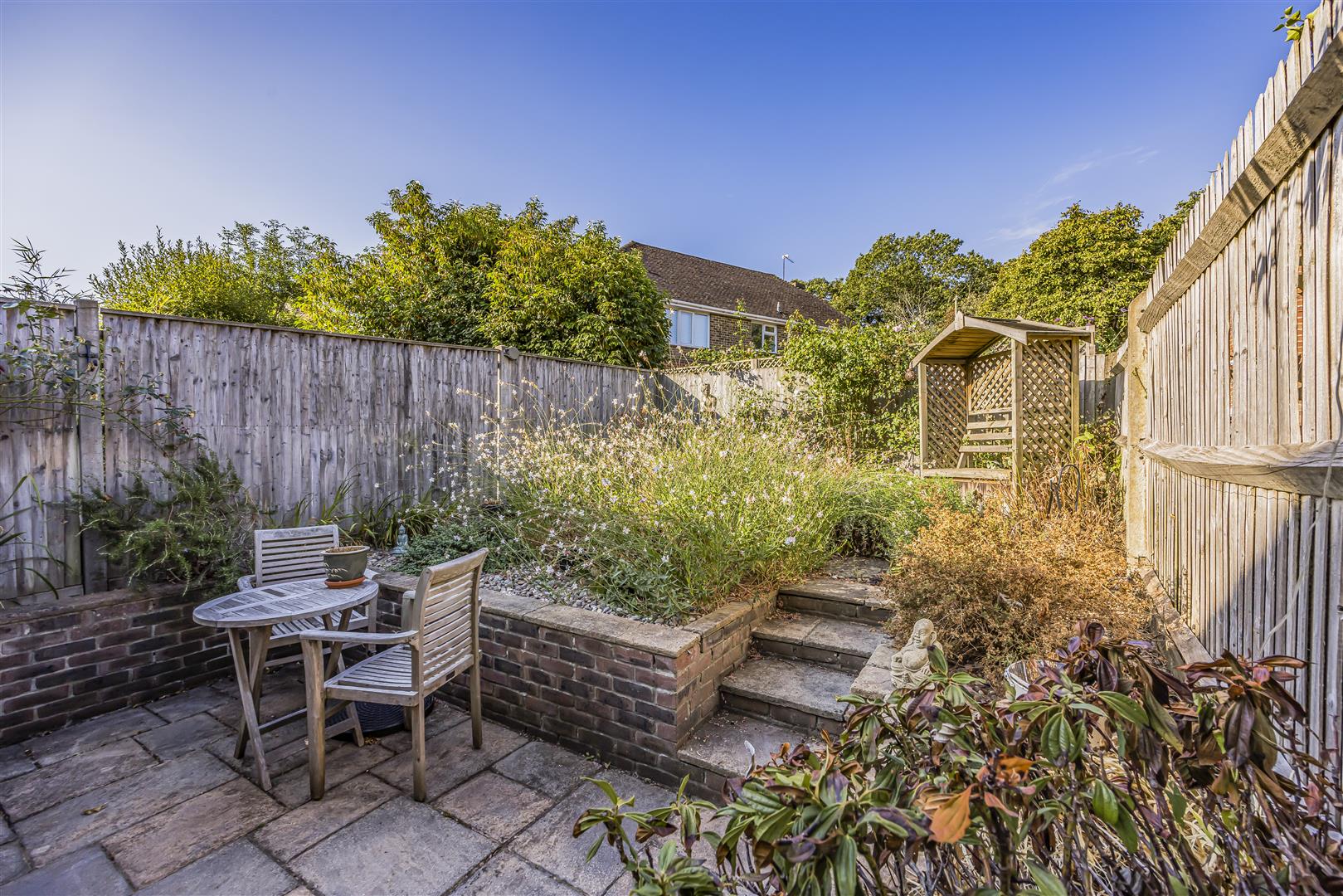 house - end terrace for sale blackcap close