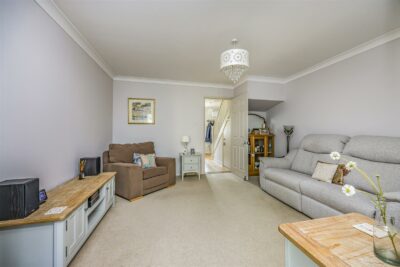 house - end terrace for sale blackcap close