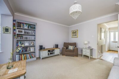 house - end terrace for sale blackcap close