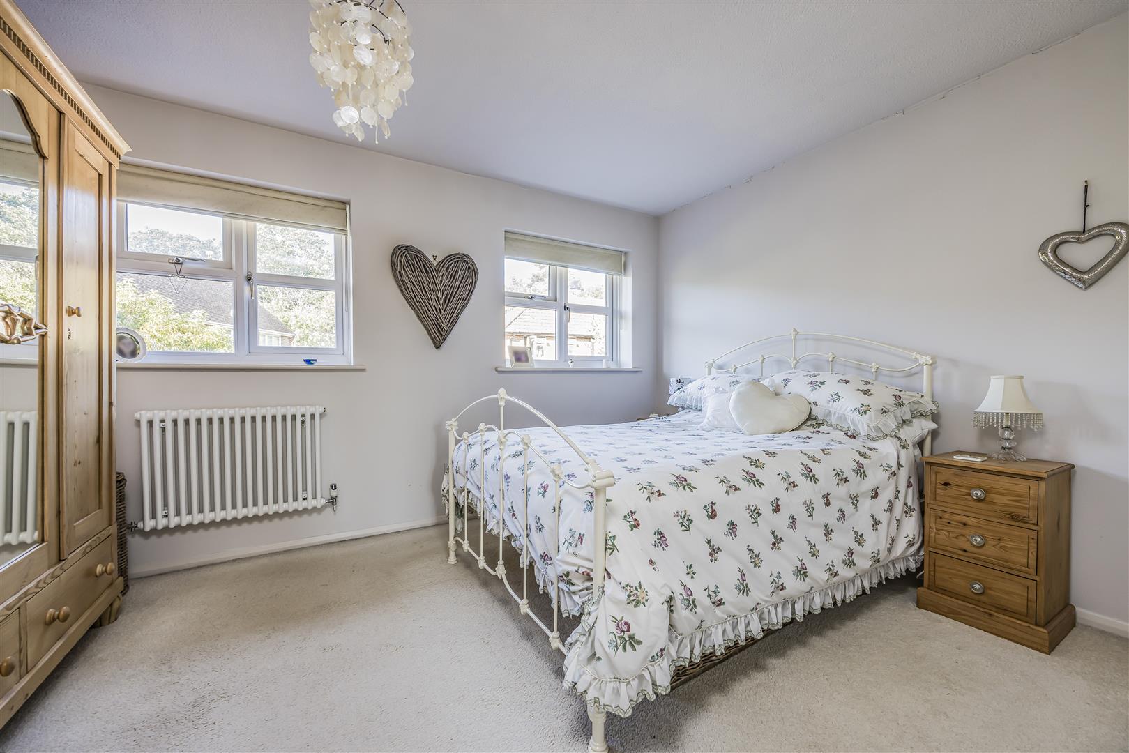 house - end terrace for sale blackcap close