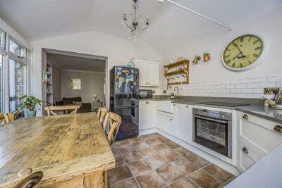 house - end terrace for sale blackcap close