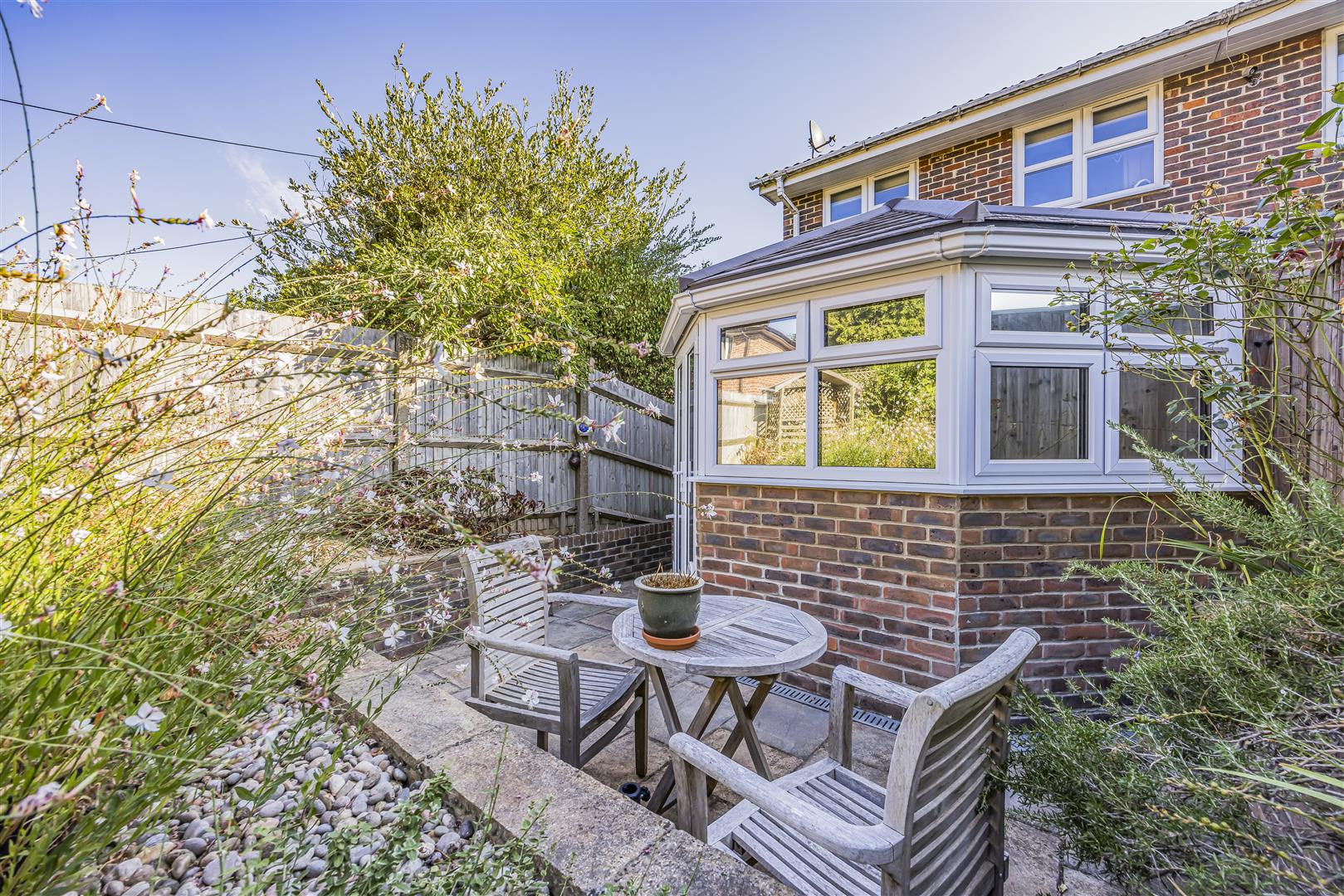 house - end terrace for sale blackcap close