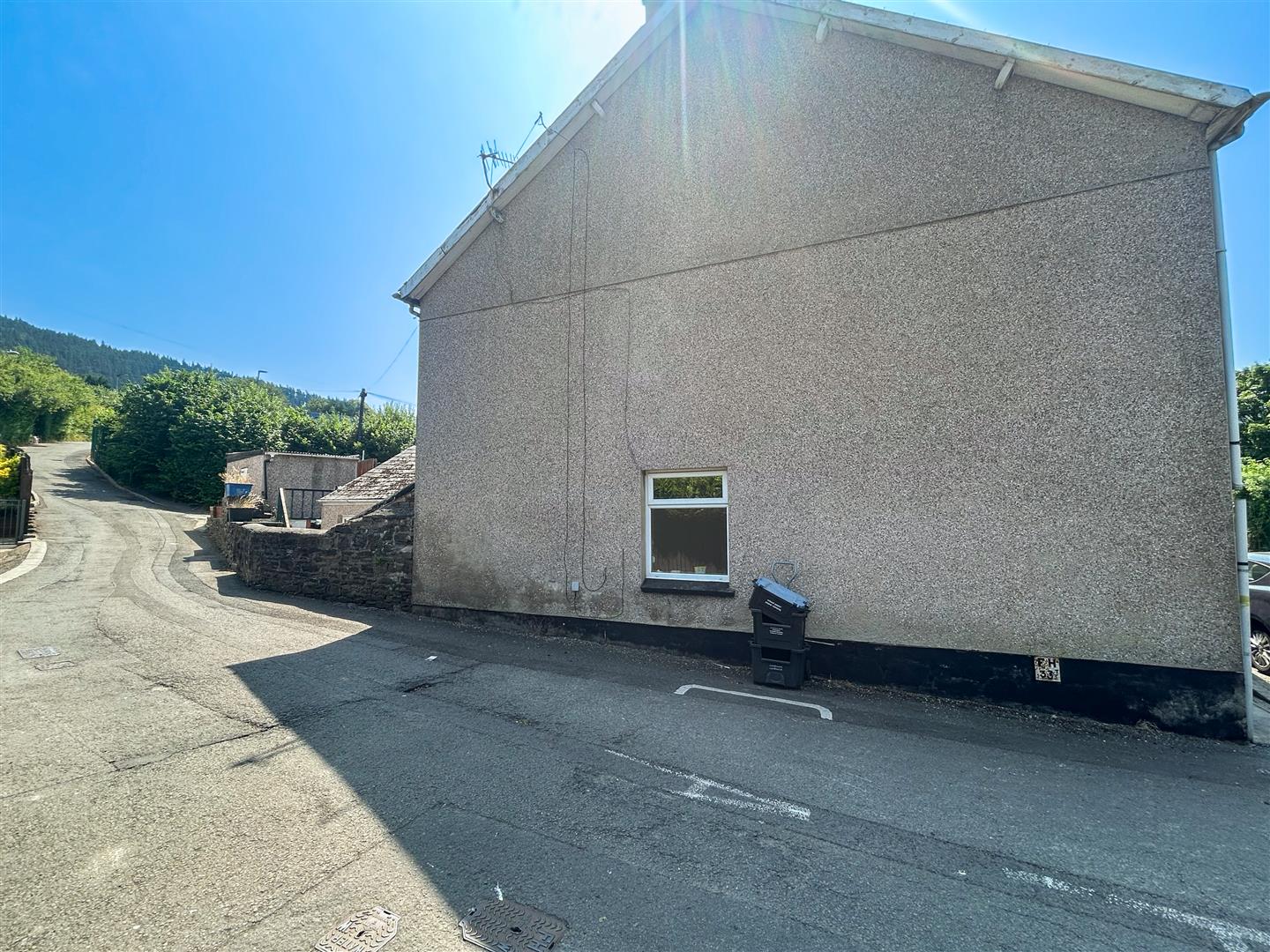 house - end terrace for sale tillery street