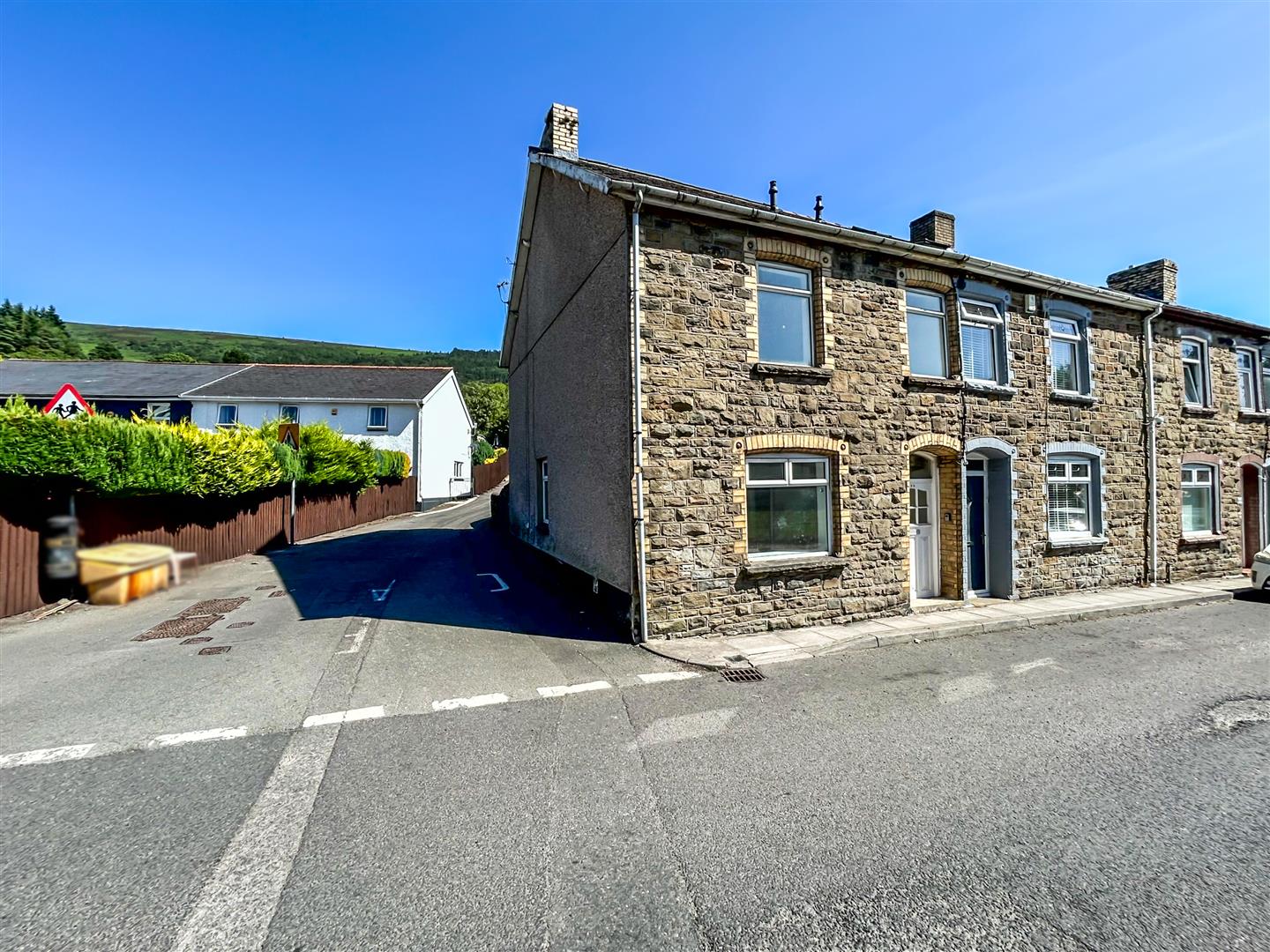 house - end terrace for sale tillery street