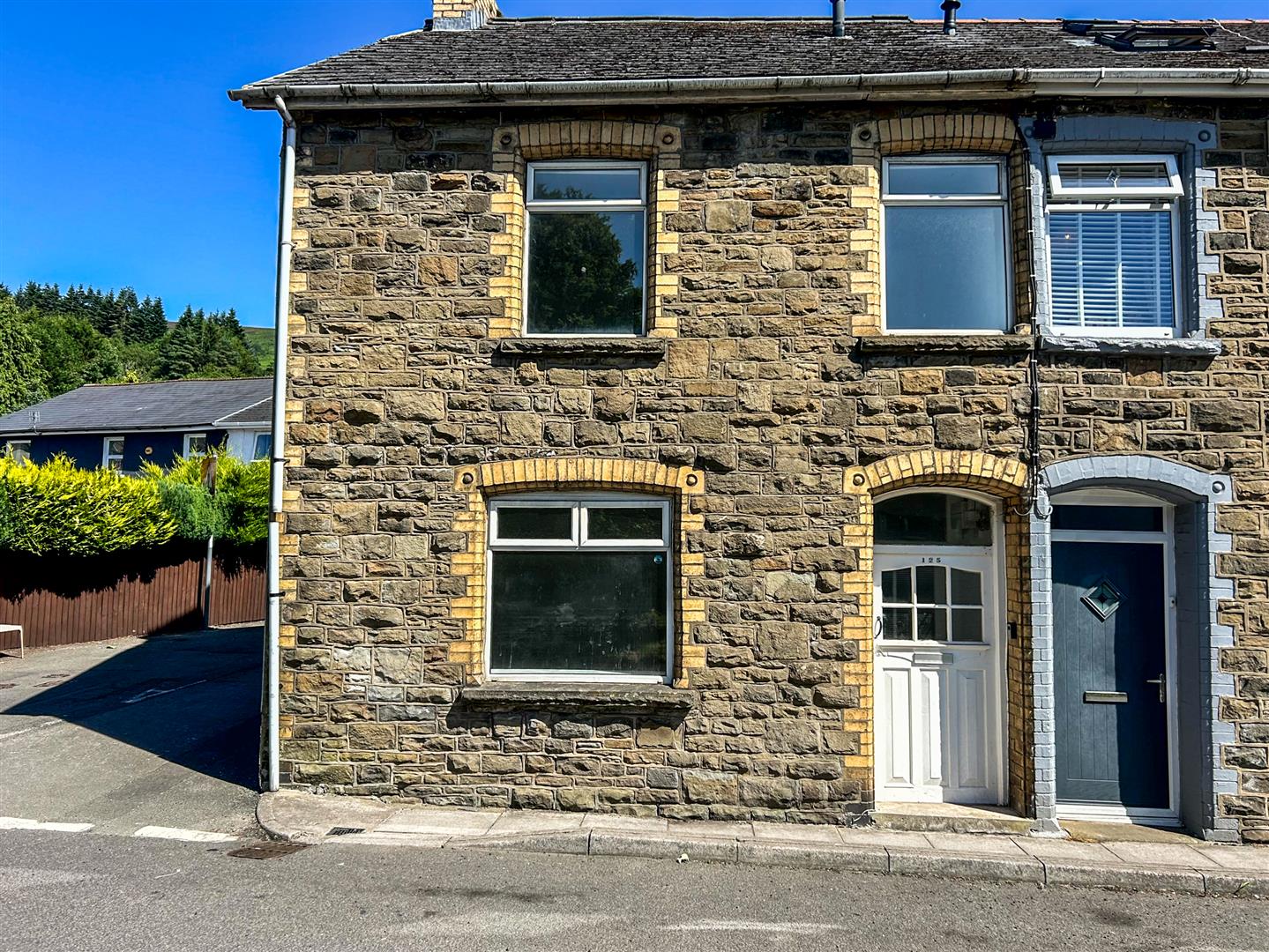 house - end terrace for sale tillery street