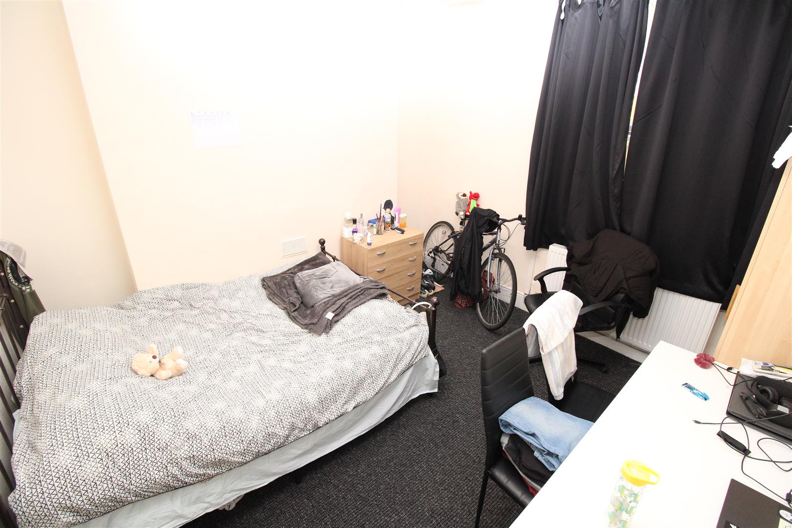 room for rent wood road